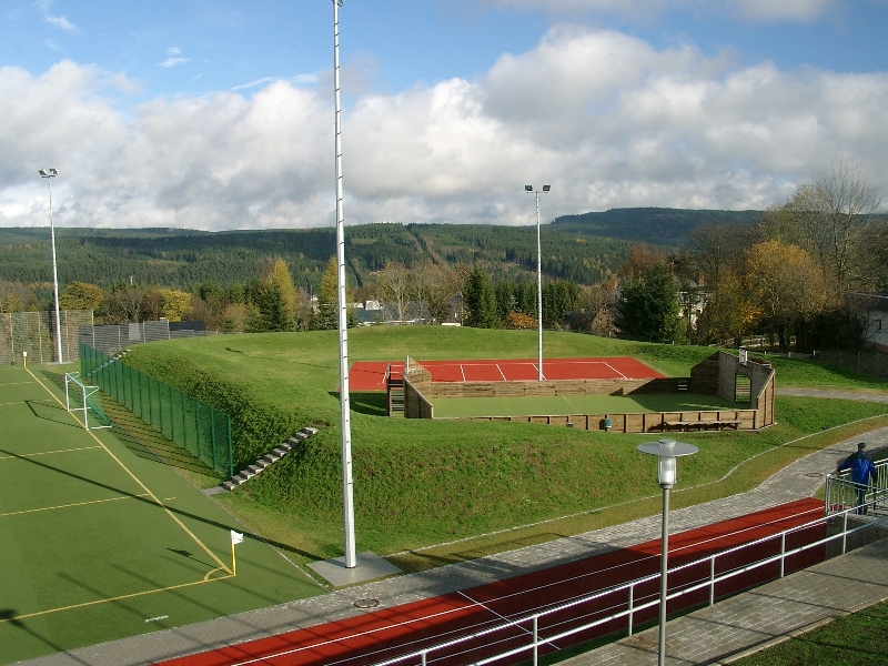 Aussenansicht Platz Franz-Mehring © Klaus Fritsch